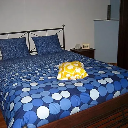 Santa Fe - Lutrebois Bed and Breakfast 3*